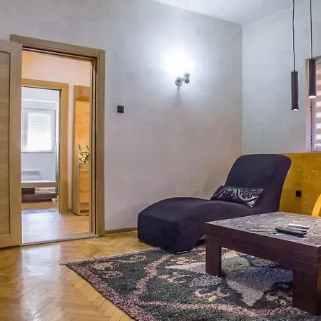 Apartment Lukas *